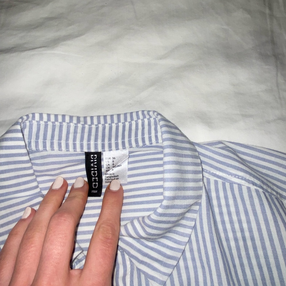 White and blue button down - Picture 3 of 5